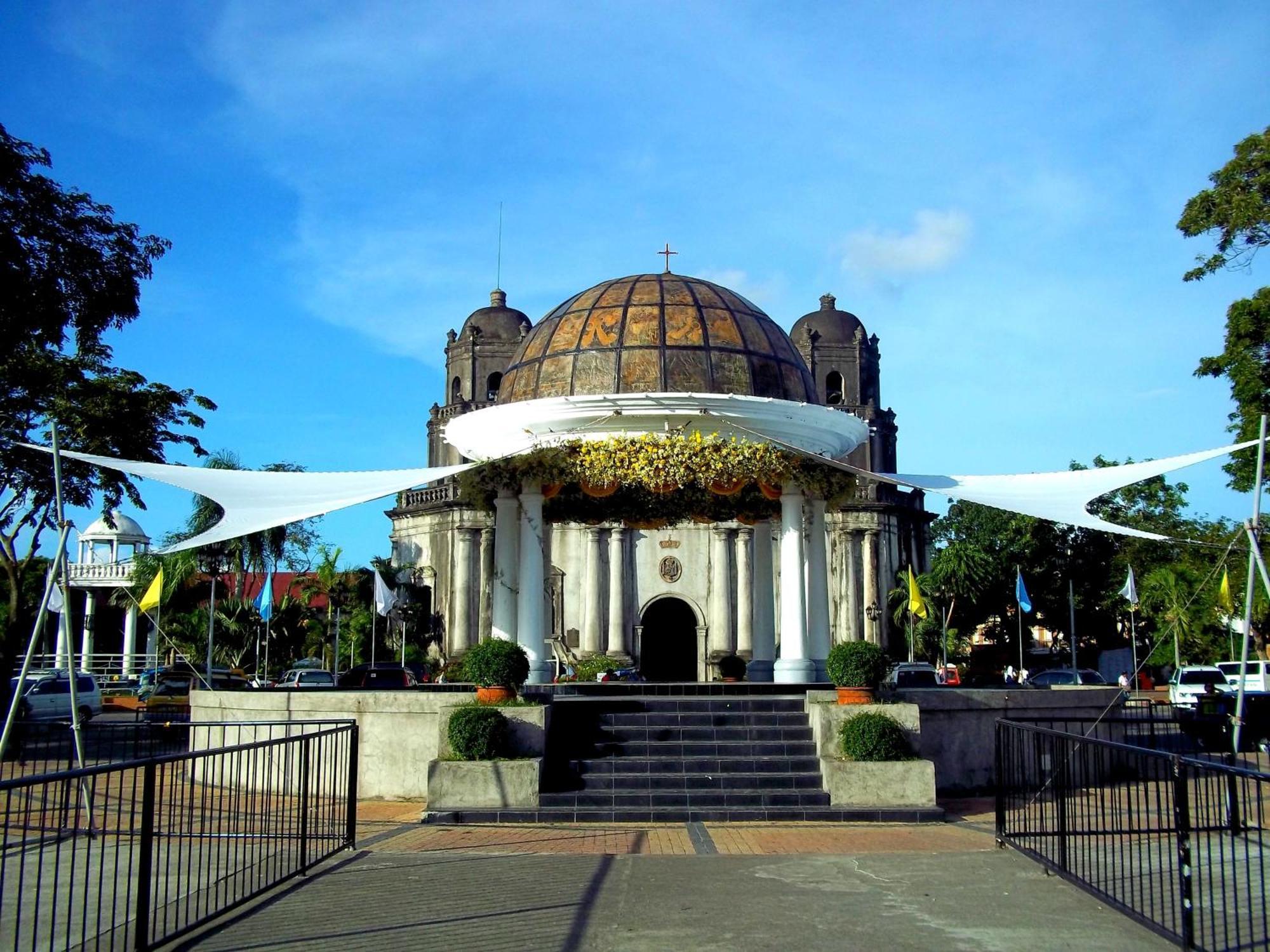 Reddoorz At Sta Cruz Naga City المظهر الخارجي الصورة